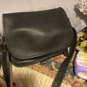 670 Coach Patricia black leather #9951 vintage
